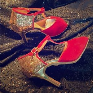 Salsa Red Hot w/ Gold Glitter heels Never Worn!!